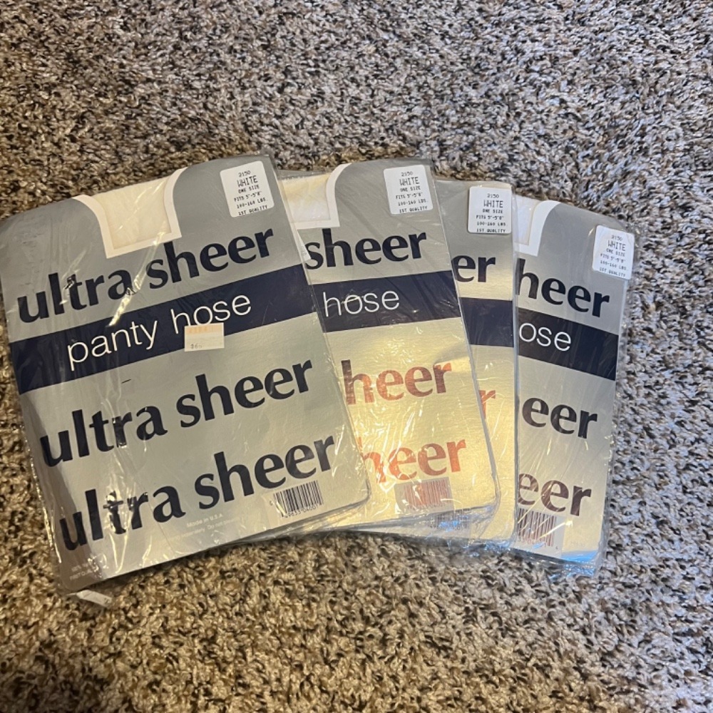 Ultra Sheer Pantyhose White One Size Fits 5'5"-5'8" 100-160‎ lbs NWT Stocking 4